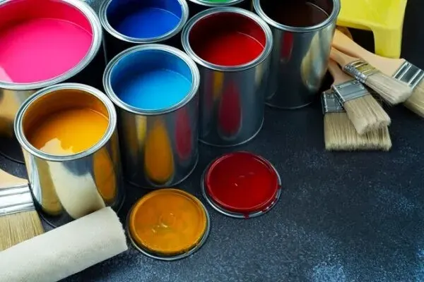 Спеціальні фарби та лаки