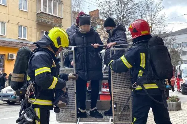 Пожежа. Фото Facebook Держслужба з надзвичайних ситуацій області