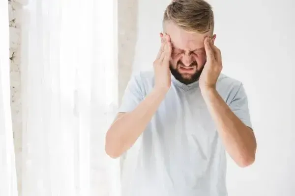 Біль в голові