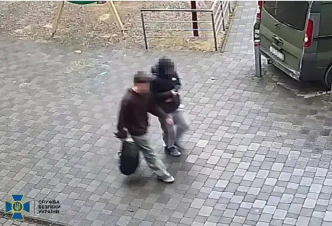 Поплічники
