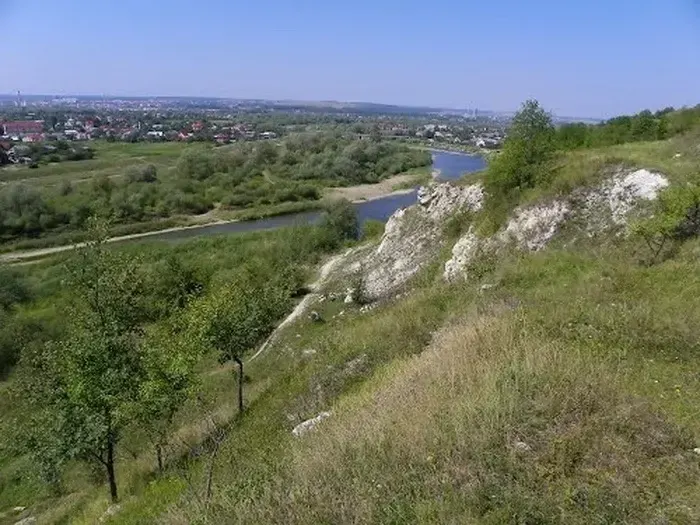 Вовчинецькі пагорби