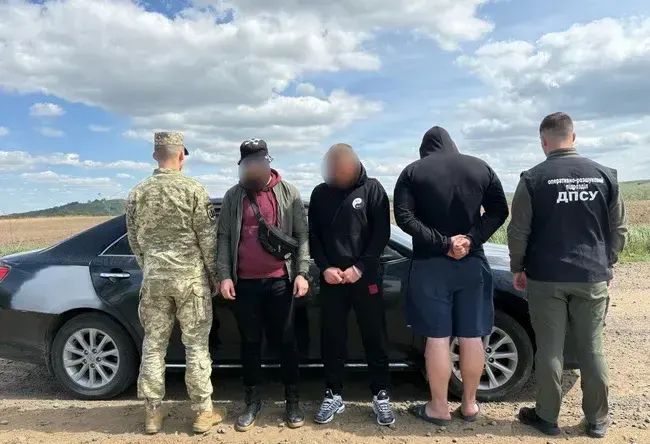 На кордоні затримали ухилянтів