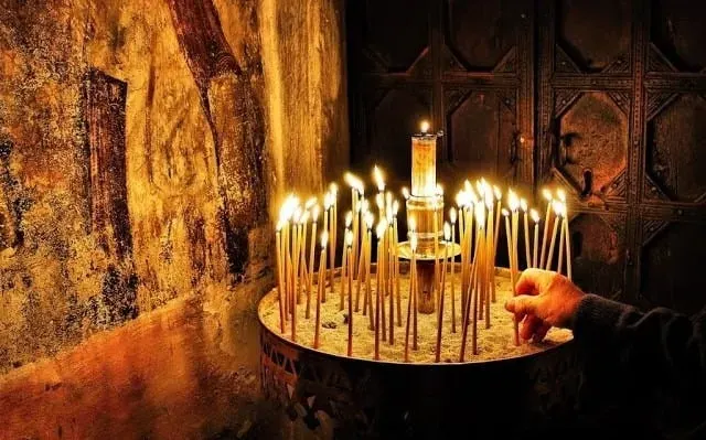 Храм