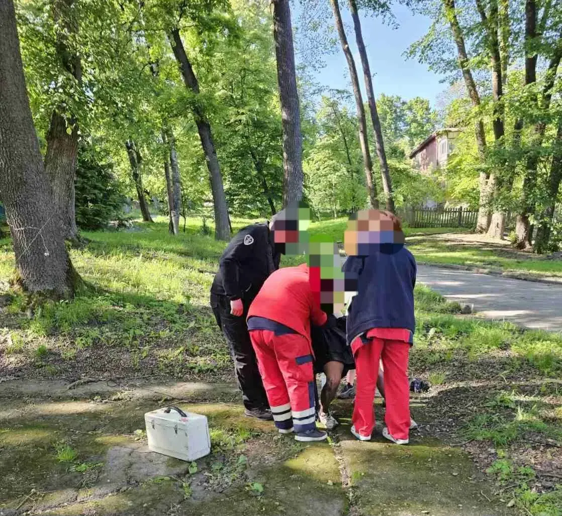 Підлітки розпивали алкоголь