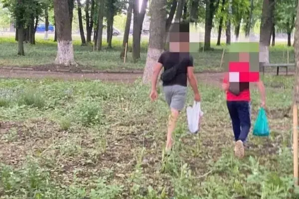 У Снятині підлітки вбивали птахів