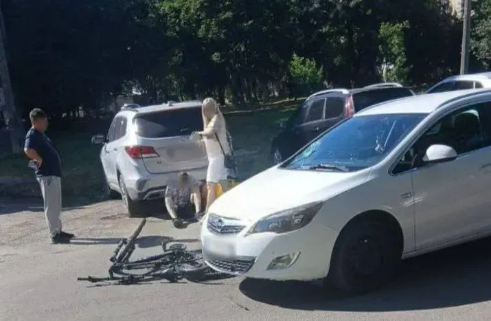 Збили велосипедиста