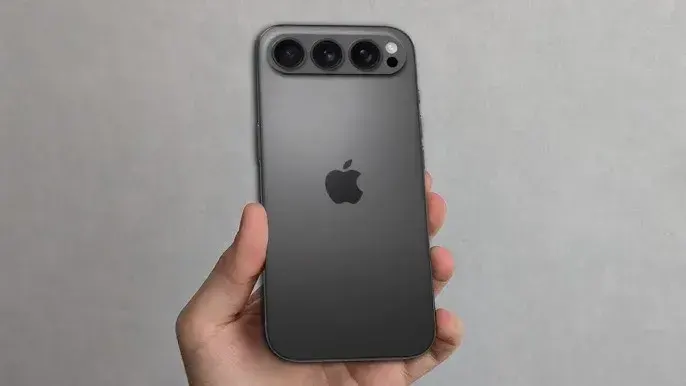 iPhone 17