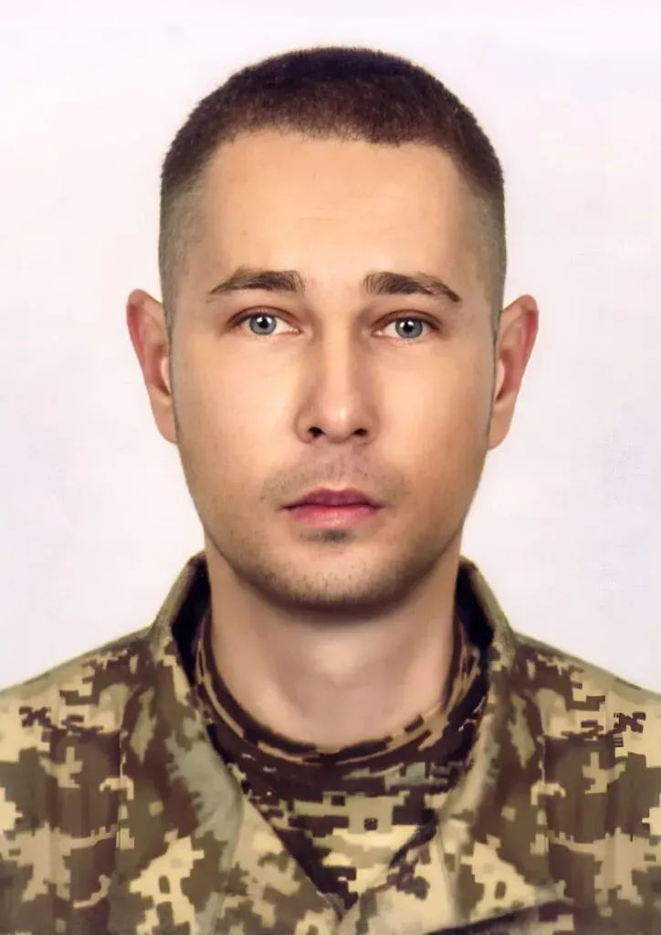 Дмитро Уваров