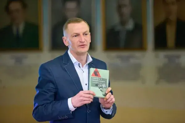 У Франківську презентували книгу- «Розвідка і протирозвідка. З матеріалів СБ ОУН