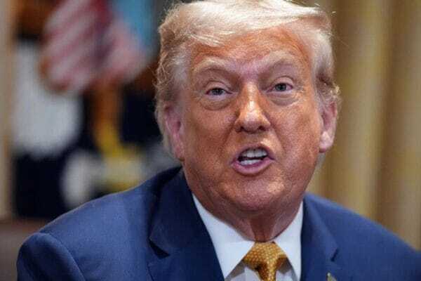 Трамп пригрозив Ірану сильнішими атаками за порушення перемир’я