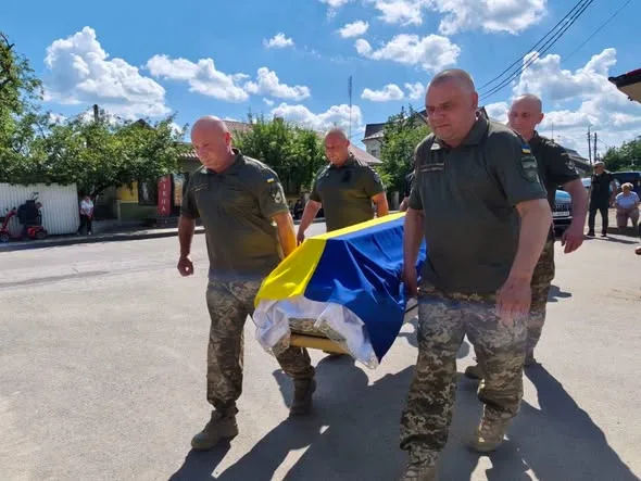 Городенківська громада зустріла полеглого захисника Ігоря Мороза