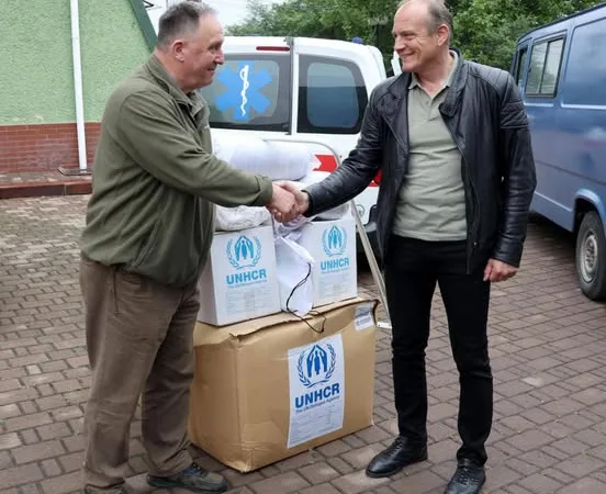 Тисменицька міська лікарня отримала гуманітарну допомогу від благодійного фонду «Шведський центр допомоги»