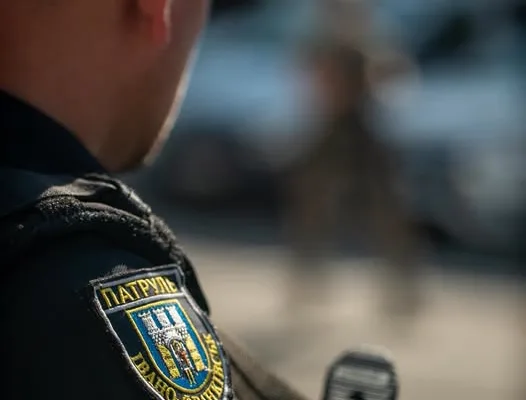 В Івано-Франківську патрульні оштрафували жінку за неправдиве повідомлення про крадіжку