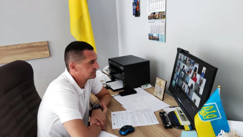 Безперебійний мобільний зв’язок під час знеструмлень: нарада ОВА з громадами на Прикарпатті