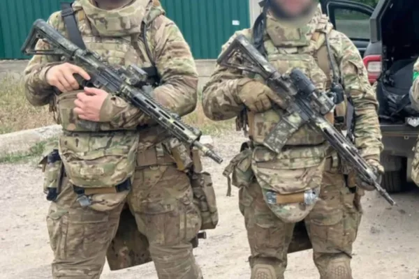 За мужність і професіоналізм під час виконання бойових завдань: поліцейських КОРДу Прикарпаття нагороджено відзнаками Головнокомандувача ЗСУ