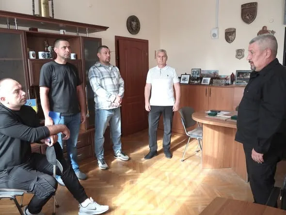 Захисникам з Прикарпаття вручили державні та відомчі нагороди