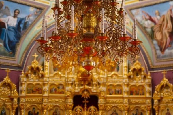Церковне свято 20 вересня: чому цього дня боялися позичати гроші та кого привітати