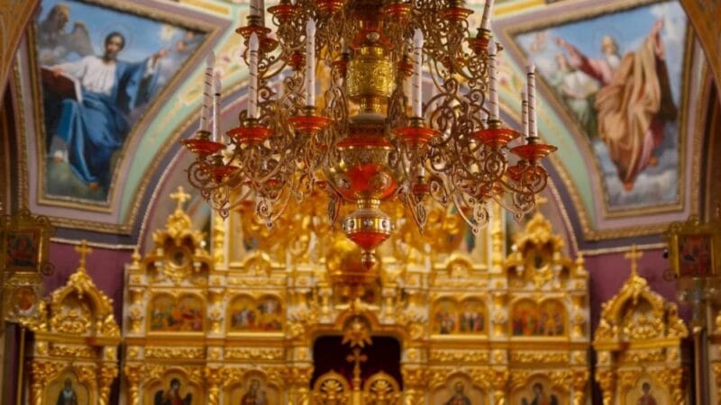 Церковне свято 20 вересня: чому в цей день не рекомендували позичати гроші та кого варто привітати