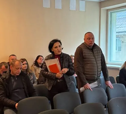 На Косівщині підбили підсумки підготовки до зими: скільки дров доступно для населення та соцзакладів