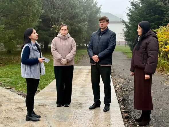 У Калуші через затримку казначейських виплат зупиняється реконструкція футбольного поля ліцею