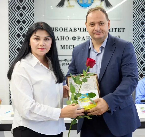 В Івано-Франківську відзначили активістів, які впорядковували українські поховання в Польщі