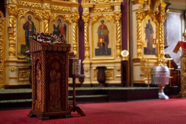 Церковний календар на листопад 2026: Михайлів день, Третя Пречиста та початок Різдвяного посту