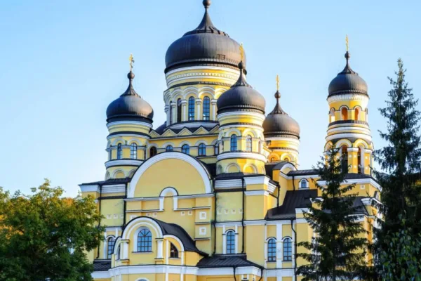 День ангела 22 жовтня: яке ім’я пов’язане з історією Києва та кого вшановують цього дня